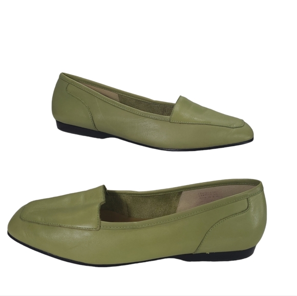 Enzo Angiolini Shoes - ENZO Angiolini Liberty Loafers Womens 8M Soft Leather Flats Green Square Toe